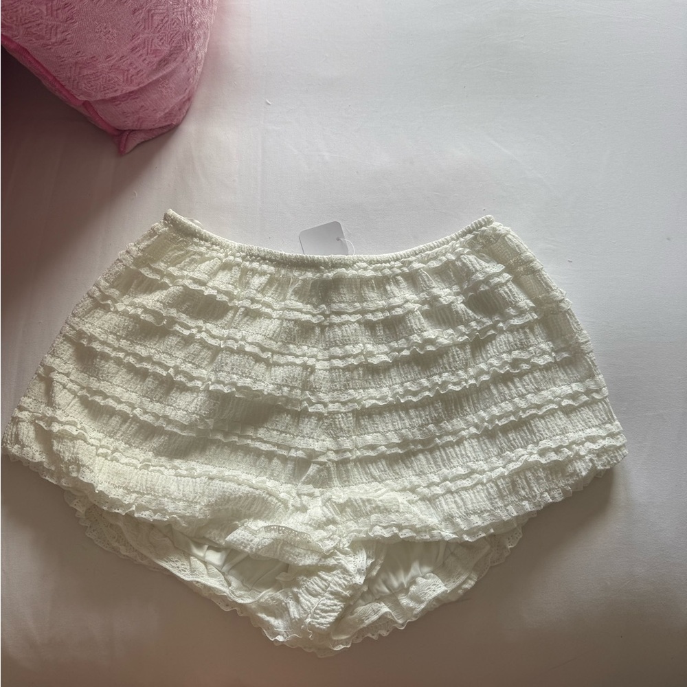 White ruffle shorts